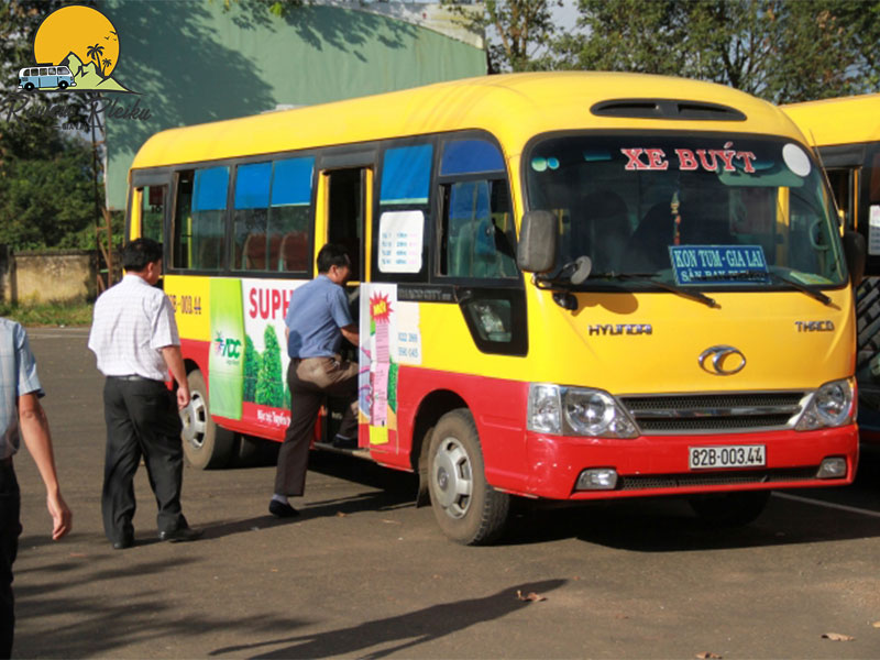 Xe Bus Từ Sân Bay Pleiku Đi Kon tum