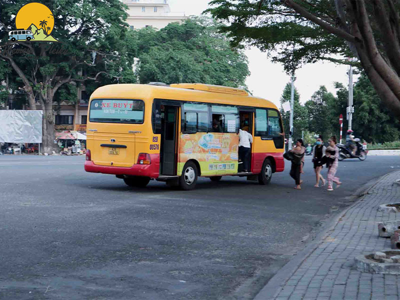 Xe buýt từ Kon Tum đi sân bay Pleiku