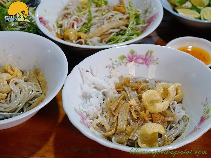 Top 3 quán bún cua thúi Gia Lai