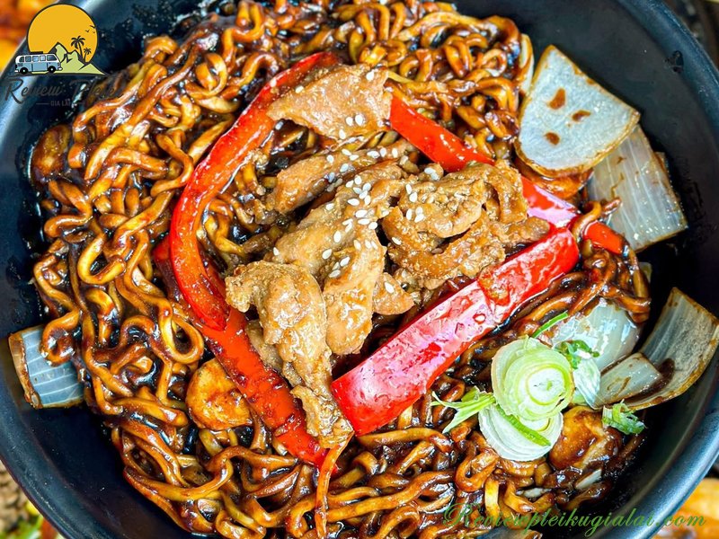 Top 5 quán mì cay ngon nhất Gia Lai