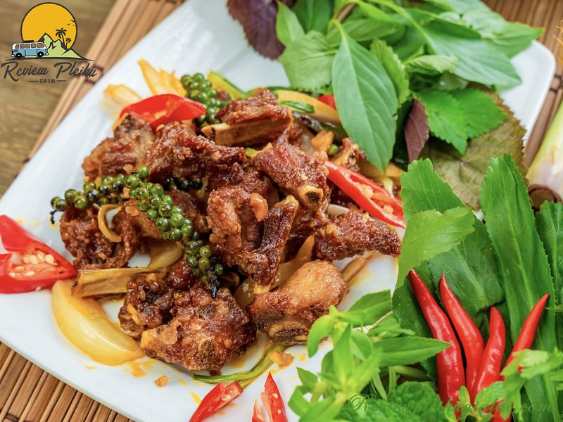 Lẩu dê Đức Khang Pleiku