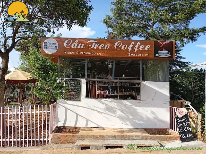 Quán cà phê Biển Hồ Gia Lai view đẹp