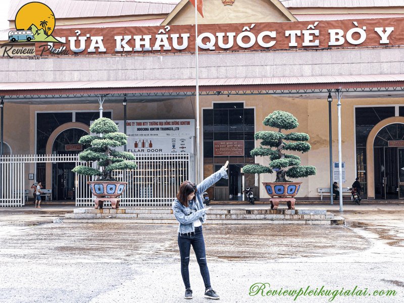 Từ Pleiku đi cửa khẩu Bờ Y bao nhiêu km?