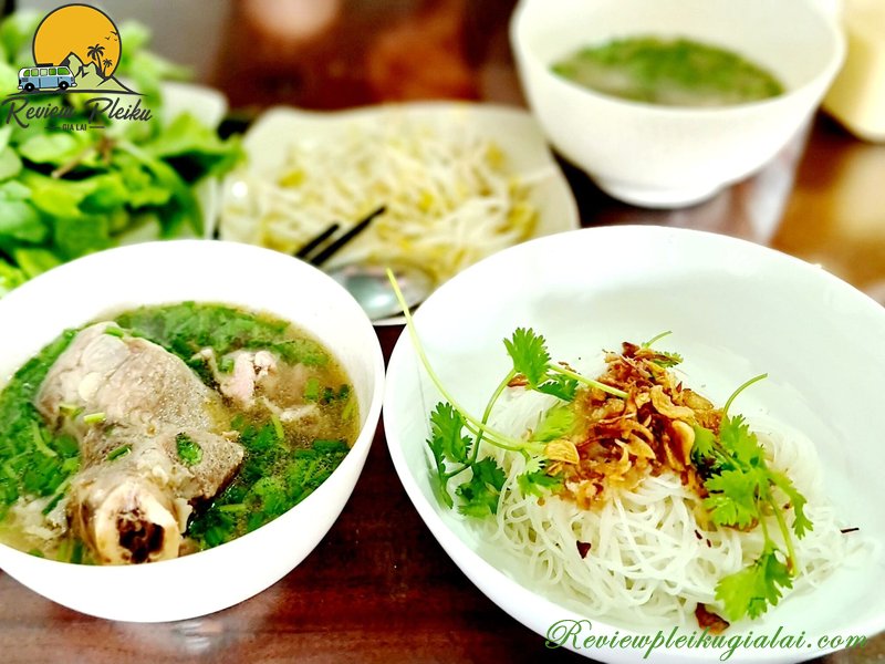 Món ăn đặc sản Măng Đen