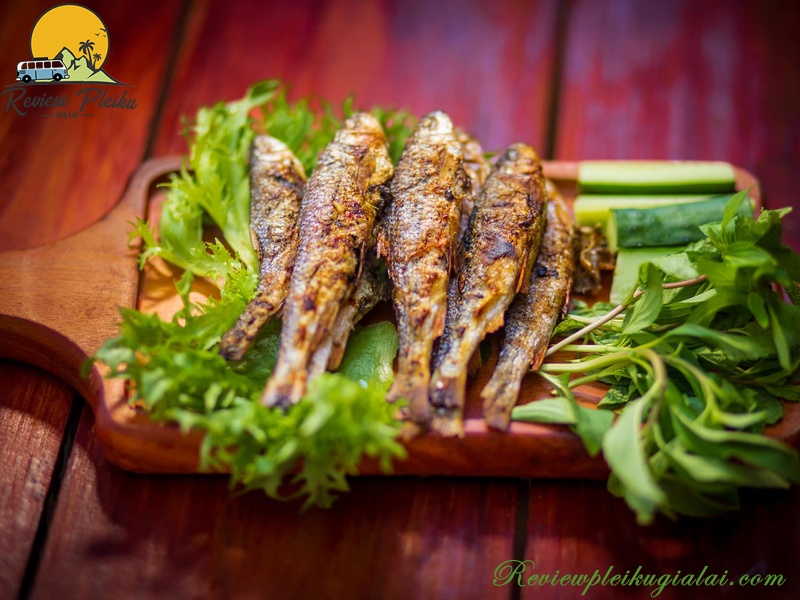 Chợ phiên Măng Đen cuối tuần