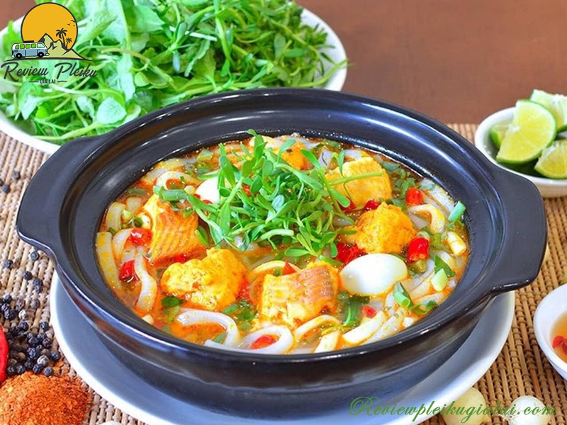 Món ngon Măng Đen