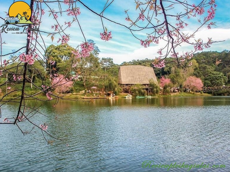 Hồ Đăk Ke Măng Đen có gì?